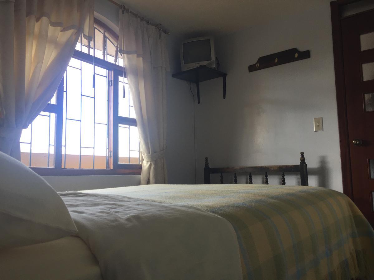 Hostal Runa Pacha Otavalo Buitenkant foto